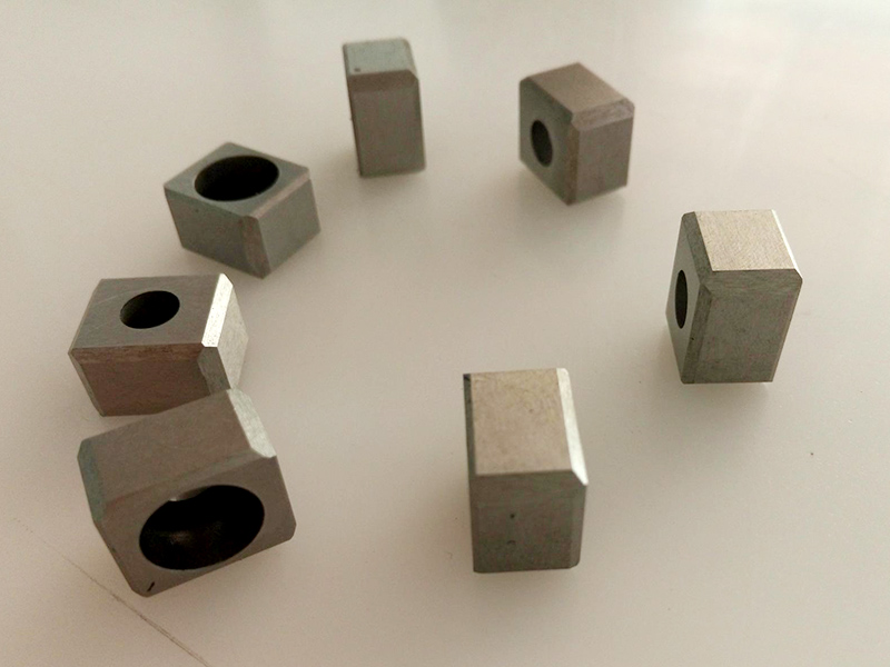 加工中心材料越硬轉(zhuǎn)速是不是轉(zhuǎn)速越低？